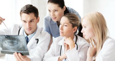 Arriva la Certificazione Professionale nell’Area Odontoiatrica: diventa Esperto in Implantologia Zigomatica  e Pterigoidea