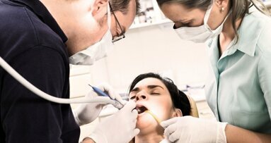 Neuer Bildungsplan für Dentalassistentinnen