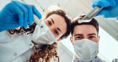 Mangelberuf Zahnärztliche Assistenz: Neue Aus- und Weiterbildung zur Prophylaxeassistenz