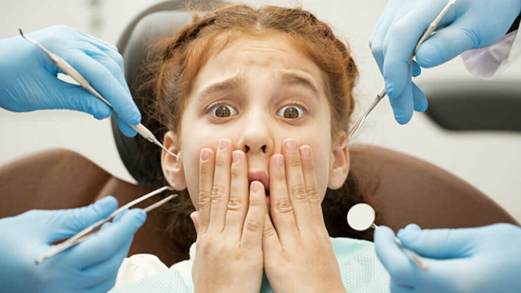 Kako stomatološki tim može pomoći u smanjenju anksioznosti kod pacijenta?