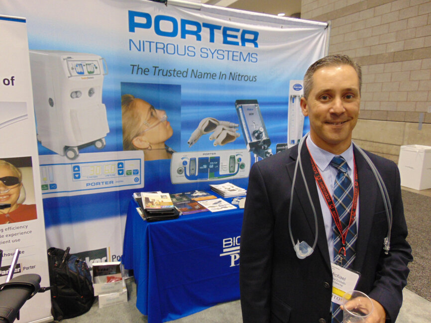 Michael Civitello of Royal Dental Group & Porter Instrument Co., supplier of nitrous systems. (Photo by Fred Michmershuizen/Dental Tribune USA)