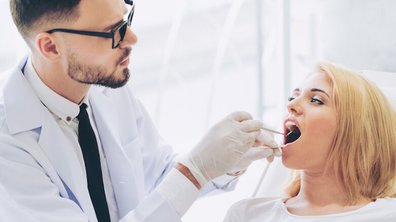 Oral cancer screening less common for the disadvantaged, study finds