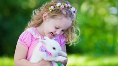 Animal Assisted Therapy (AAT) to reduce dental fear among children