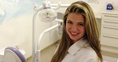 Dentista brasileira é premiada com bolsa de estudos pelo Tribune CME