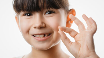 Majority of children perceive loss of first tooth positively