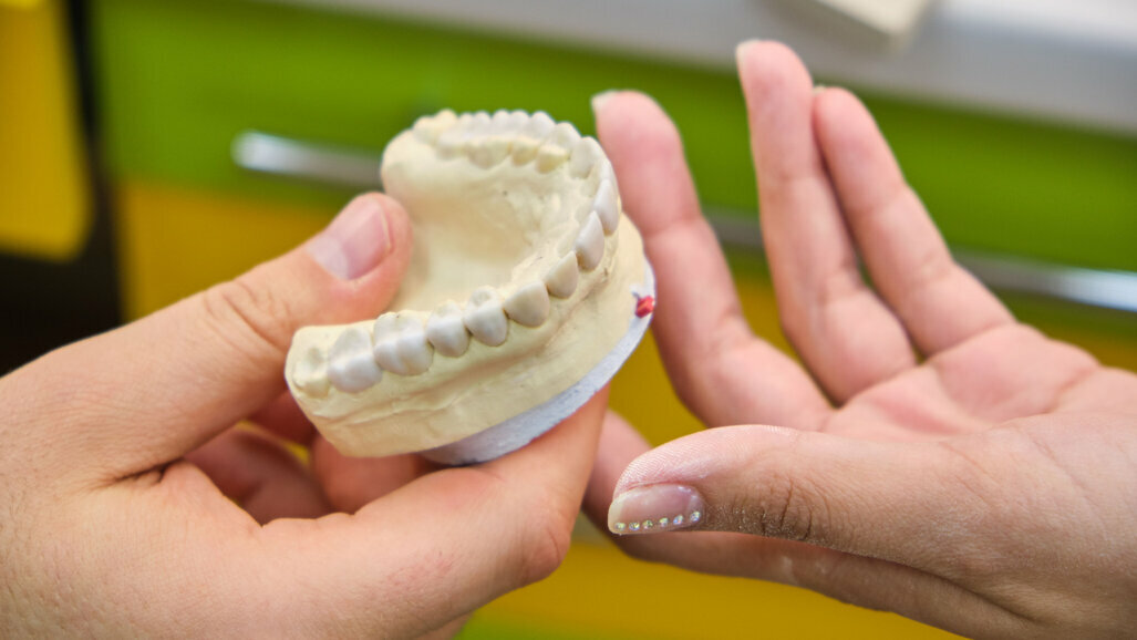 Răng giả in 3D phù hợp cho sử dụng lâm sàng lâu dài