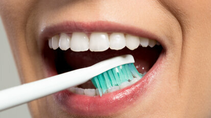 Mundhygiene kann beim Erfolg einer Krebstherapie behilflich sein