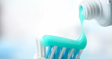 研究发现美国儿童使用牙膏量超出推荐使用量