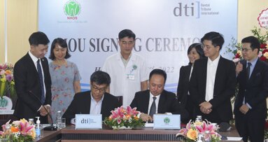 Dental Tribune Vietnam entra em acordo de colaboração com NHOS