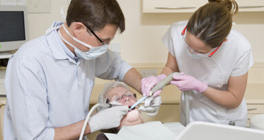 Kooperationen zwischen Zahnärzten und Pflegeeinrichtungen in Sachsen steigen