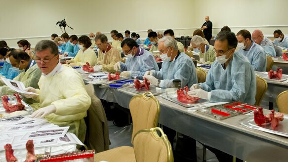 AAID to offer training in implant dentistry this fall in Phoenix