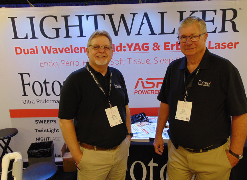 David Williams, left, and Dick Linde of Fotona/Lightwalker. (Photo by Fred Michmershuizen/Dental Tribune America)