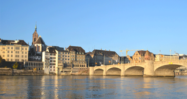 Schweizer Dentalhygienikerinnen treffen sich in Basel