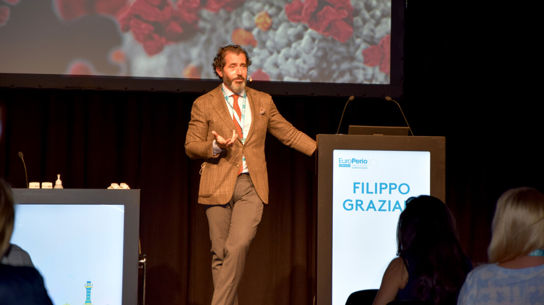 Prof. Filippo Graziani during his presentation. (Image: Dental Tribune International)