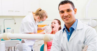 Fare il dentista (almeno negli Stati Uniti) sarà il lavoro più soddisfacente nell’anno 2015