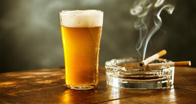 Alkohol und Nikotin schaden Füllungen