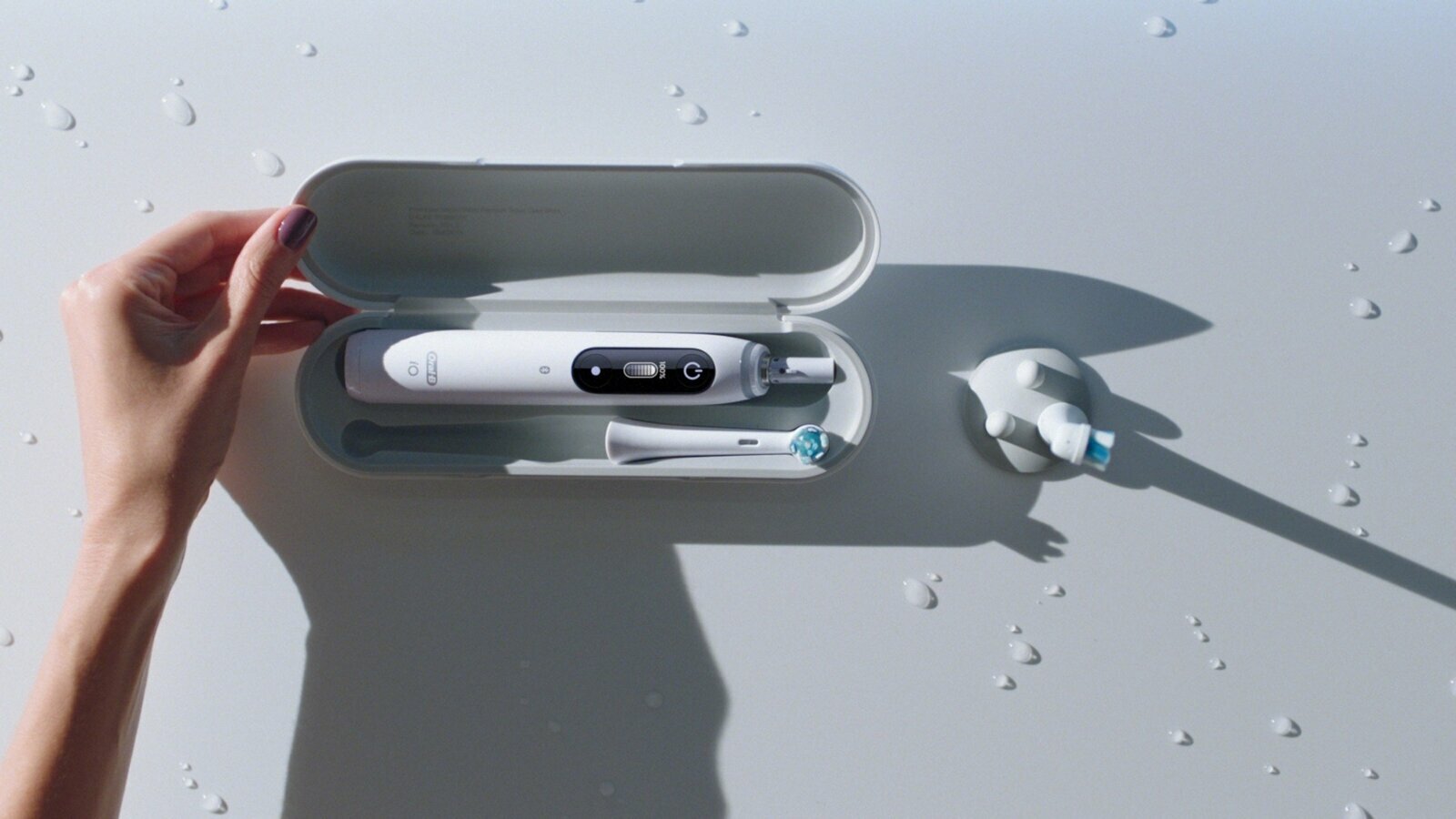 Nowa magnetyczna szczoteczka elektryczna Oral-B pomoże zmotywować pacjentów