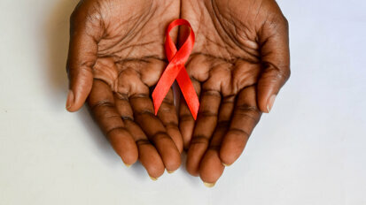 Study finds concerning levels of HIV/Aids-related stigma in Pakistani dental teams