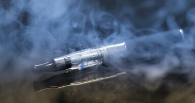 Mogelijk nieuwe longziekte door e-sigaret