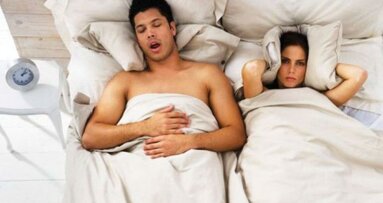 Russamento e apnea del sonno: come possono influenzare negativamente le relazioni e la salute