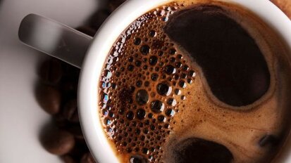 Mannelijke koffiedrinkers hebben hoger risico op parodontitis
