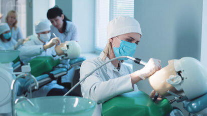 Jönköping University aims to create new dental programme to address dentist shortage in Sweden