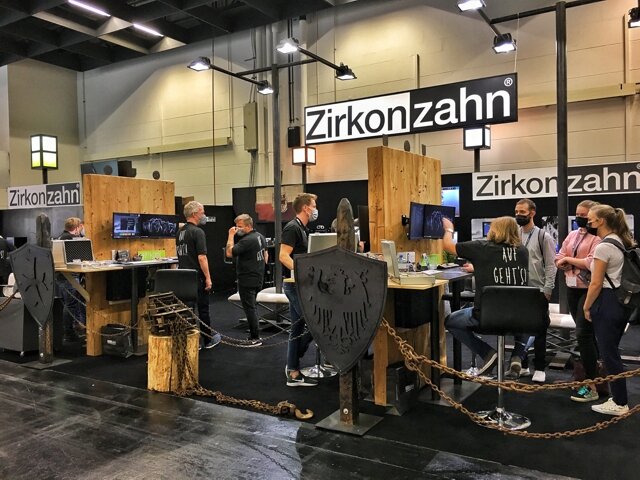 Stánek společnosti Zirkonzahn.