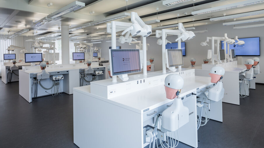 Dentsply Sirona offers a wide variety of courses and programmes to the dental community, including in-person training. (Image: Dentsply Sirona)