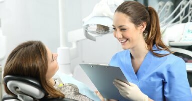 Diş Hekimleri, Malpraktisin Hukuki Neticelerinden Korunabilir mi? Nasıl?