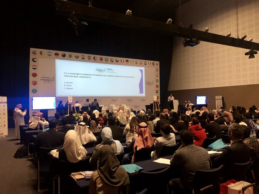 Scientific activities, such as lectures held by national and international speakers, are a vital programme of every AEEDC event. (Photograph: DTI)