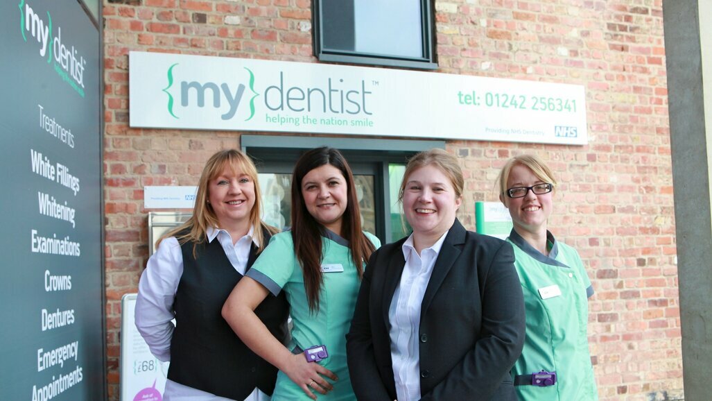Praca dla stomatologów w Wielkiej Brytanii — niezrównane możliwości z {my}dentist