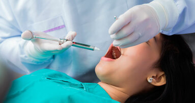 La prima pratica odontoiatrica cui il paziente viene sottoposto è l’anestesia: bisogna saperla eseguire