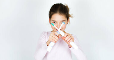 Novo estudo sugere escova de dentes elétrica valiosa para atendimento odontológico pediátrico