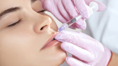 Dentistas que aplicam injetáveis cosméticos sob licenciamento