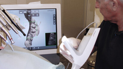 Diş Hekimi Swend W. Carlsen ile Röportaj:  Dijital Ölçü Çözümlerinin Gelişimine Tanıklık Etmek