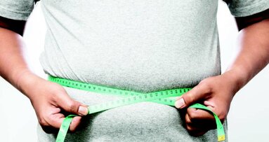 Νέα μελέτη καταδεικνύει συσχέτιση μεταξύ παχυσαρκίας, φύλου και περιοδοντικής υγείας