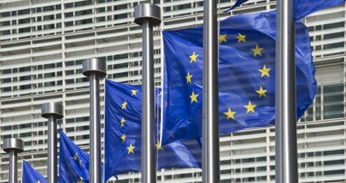 Planos da União Europeia para classificar maioria de material dentário como produtos de alto risco