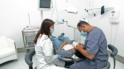 De nouvelles directives ont été mises en place pour attirer davantage de dentistes à Dubaï