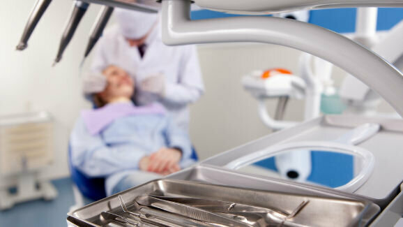 More Americans see dentists rather than doctors