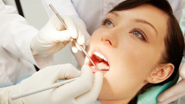 Handtastelijke orthodontist mag geen vrouwen meer behandelen