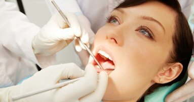 Handtastelijke orthodontist mag geen vrouwen meer behandelen