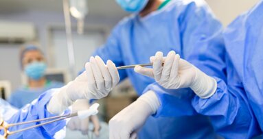 Specjaliści z UCK w Gdańsku wykonali zabiegi rekonstrukcji żuchwy u pacjentów z nowotworami