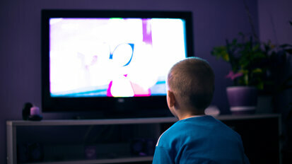 Television watching habits may influence oral health, study finds