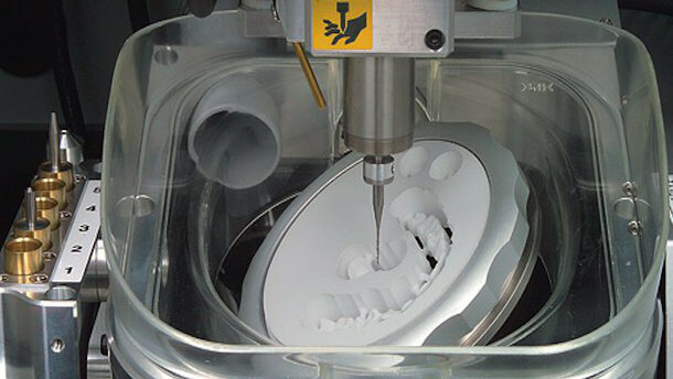 cielo Planta Brillar Las fresadoras CAD/CAM de Roland ahora soportan materiales compuestos de  resina
