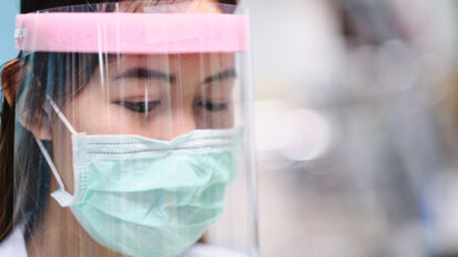 Covid-19: Protezione del personale sanitario con mascherine e schermi facciali stampati in 3D