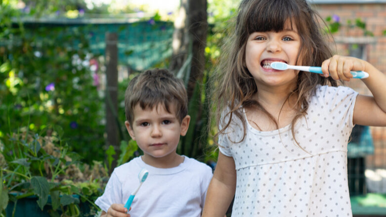 Les microbiomes salivaires des enfants montrent des différences spécifiques liées au genre