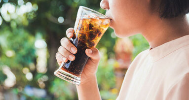 Dodatkowe 100 ml słodkiego napoju może zwiększyć ryzyko cukrzycy
