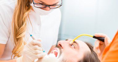 Dentalhygienikerinnen gefragt wie nie