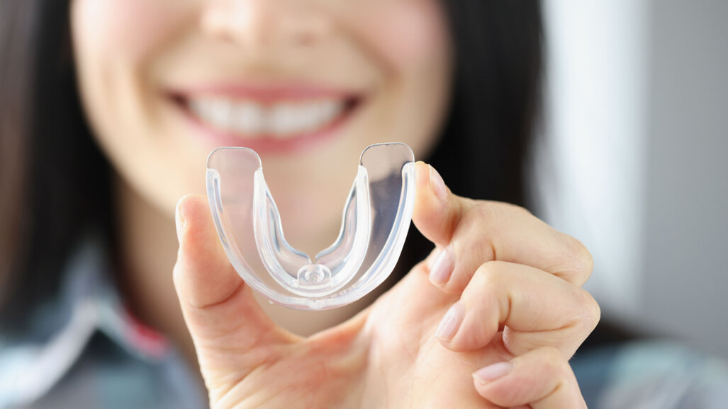 3D-printed mouth guard helps remove dental plaque in older and disabled patients