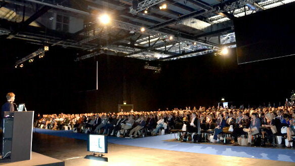Invisalign satellite symposium at IOC draws huge crowd